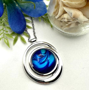 Silver Circle Pendant - Blue