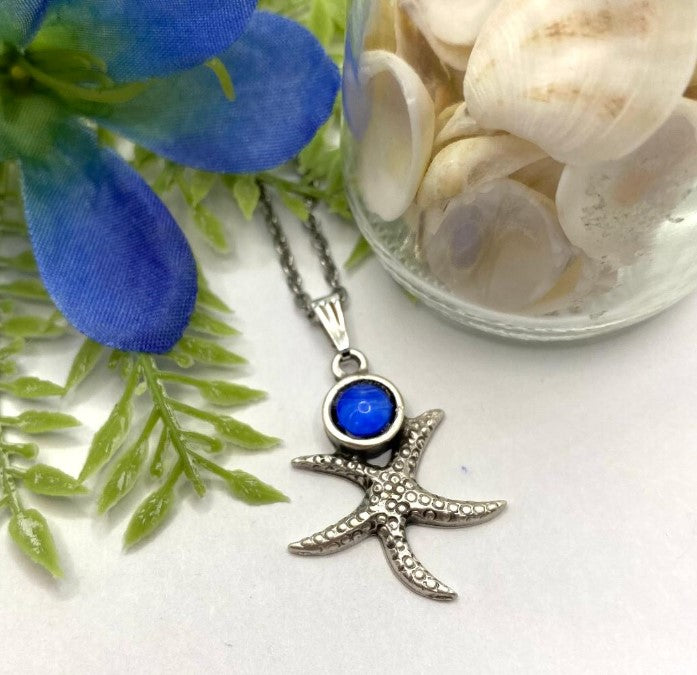 Starfish Antique Silver Glass Cabochon Pendant