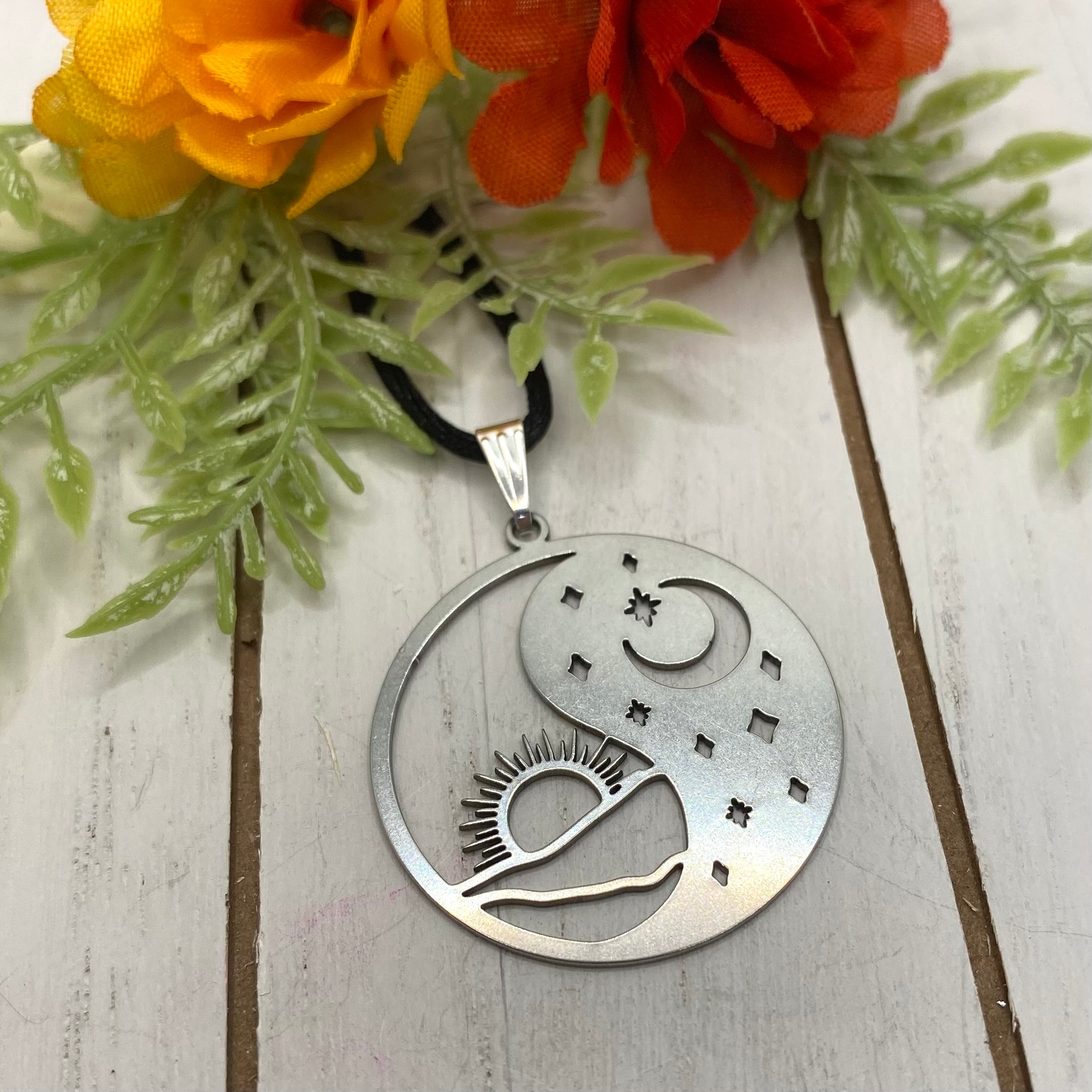 Metal Yin Yang Celestial Pendant